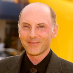 DAN CASTELLANETA