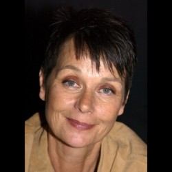 CAROLYN SEYMOUR