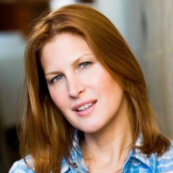 JULIENNE DAVIS