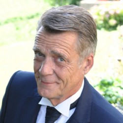 HANS-JöRG KARRENBROCK