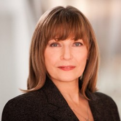 ELKE SCHüTZHOLD