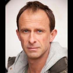 NICOLAS KöNIG
