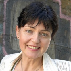 SUSANNE STERNBERG