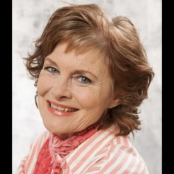 BETTINA KENTER