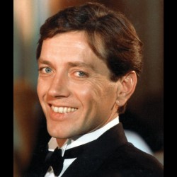 BERNARD GIRAUDEAU