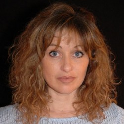 VALéRIE GIL